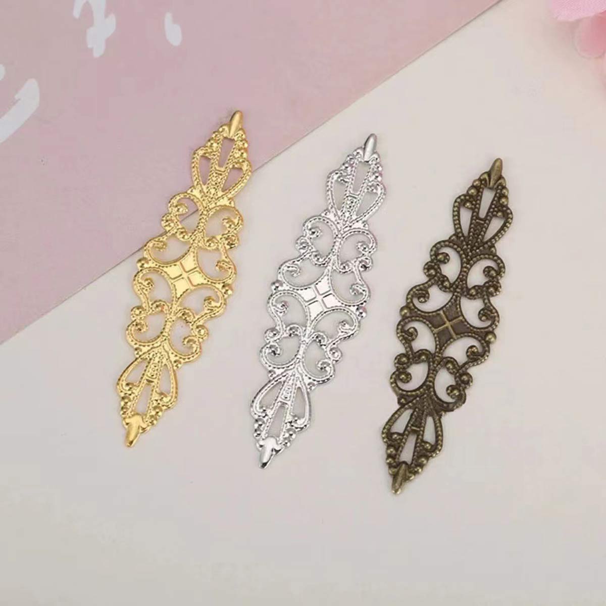 200 Peças de Enfeites de Metal - Craft Embellishments avaliação e preço